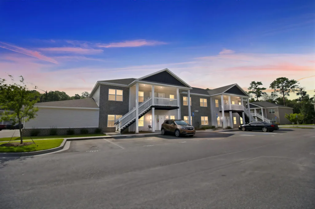 hickory grove exterior