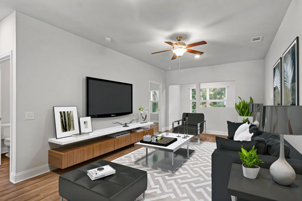 hickory grove savannah apartments living room
